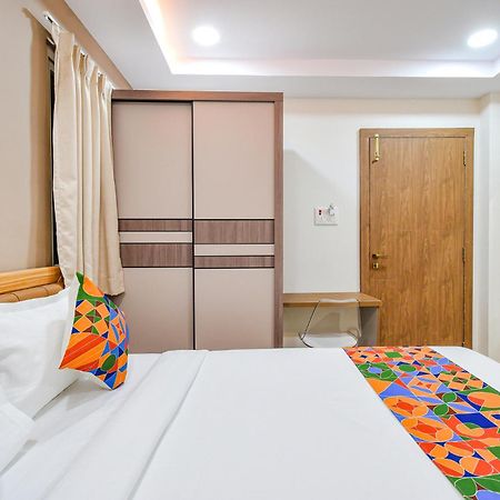 Fabhotel Seri - Nr Kims Hospital, Gachibowli Hyderabad Exterior photo
