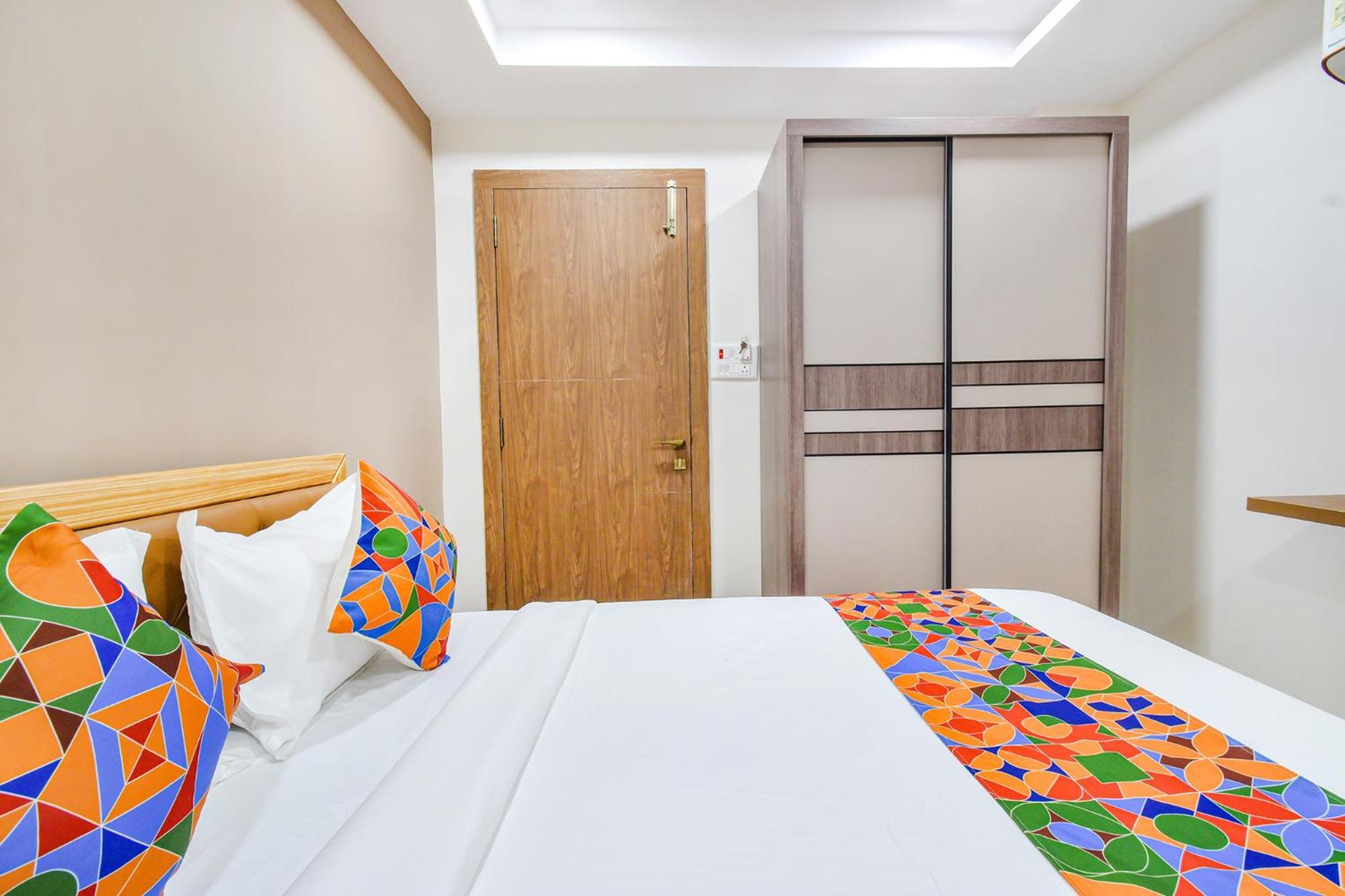 Fabhotel Seri - Nr Kims Hospital, Gachibowli Hyderabad Exterior photo