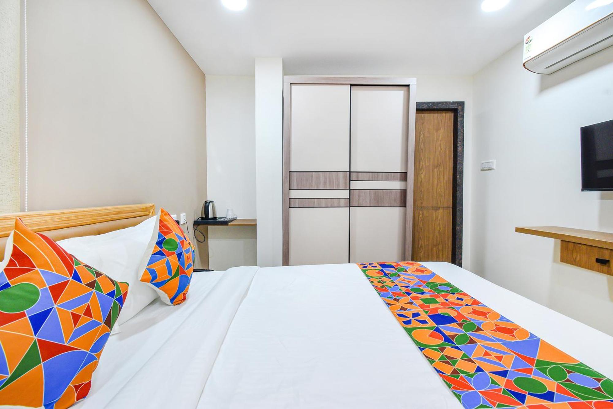 Fabhotel Seri - Nr Kims Hospital, Gachibowli Hyderabad Exterior photo